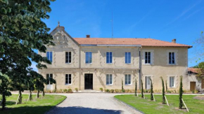 Château Bernon Gite 15 Personnes - piscine et SPA